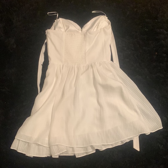 Guess summer dress - Picture 3 of 3